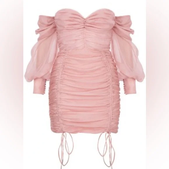 BUNDLE 2 ITEMS FOR $8✨

🌸BOUTIQUE chiffon mini dress ✨ - Picture 11 of 11